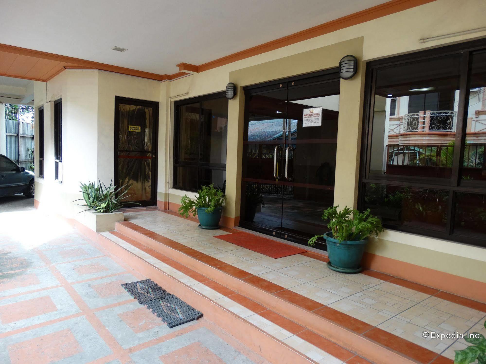 Imperial Ridge Pensión House Tagbilaran City Exterior foto